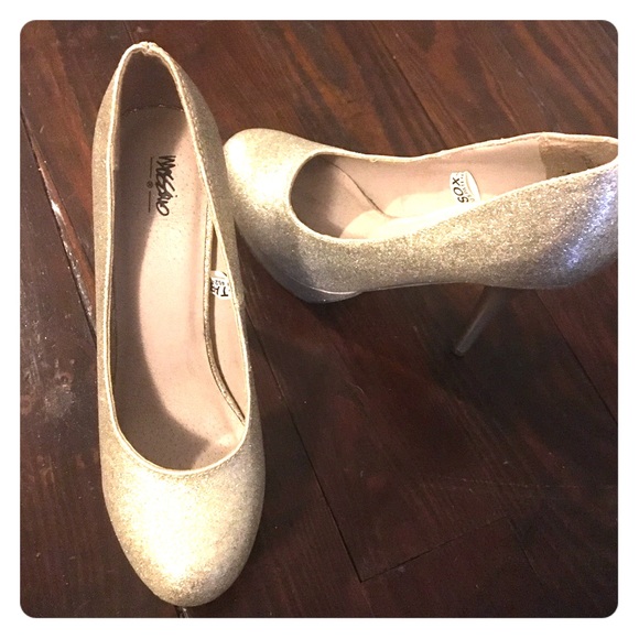 $5 with bundle - Picture 2 of 2